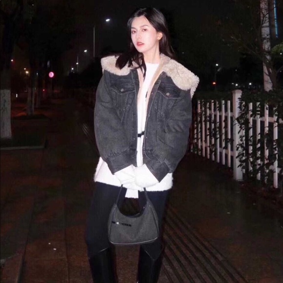 Vintage Prada woolen hobo - Picture 7 of 7